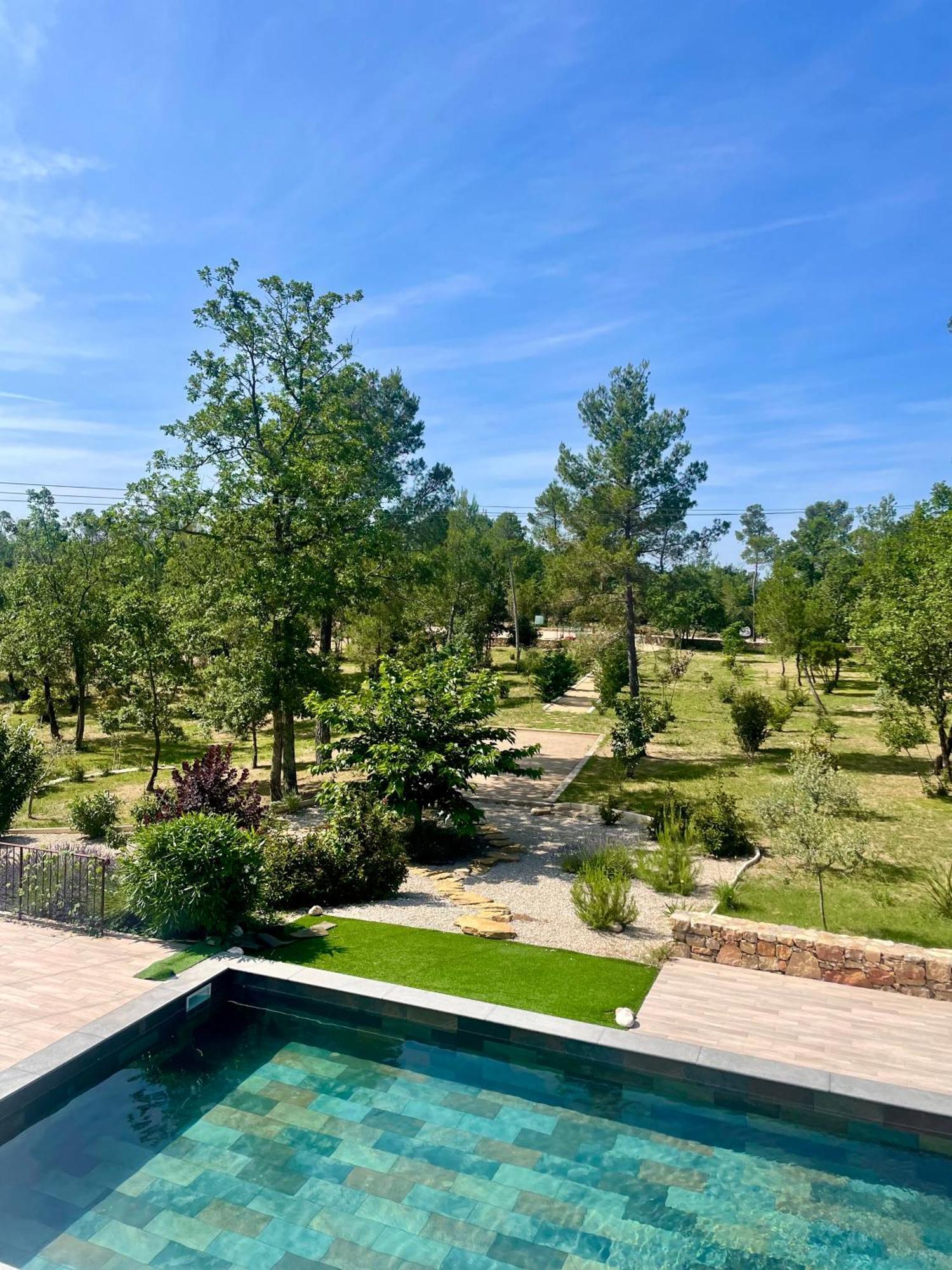 Villa LA GRANDE BASTIDE avec piscine, climatisation et salle de sport Seillans Esterno foto