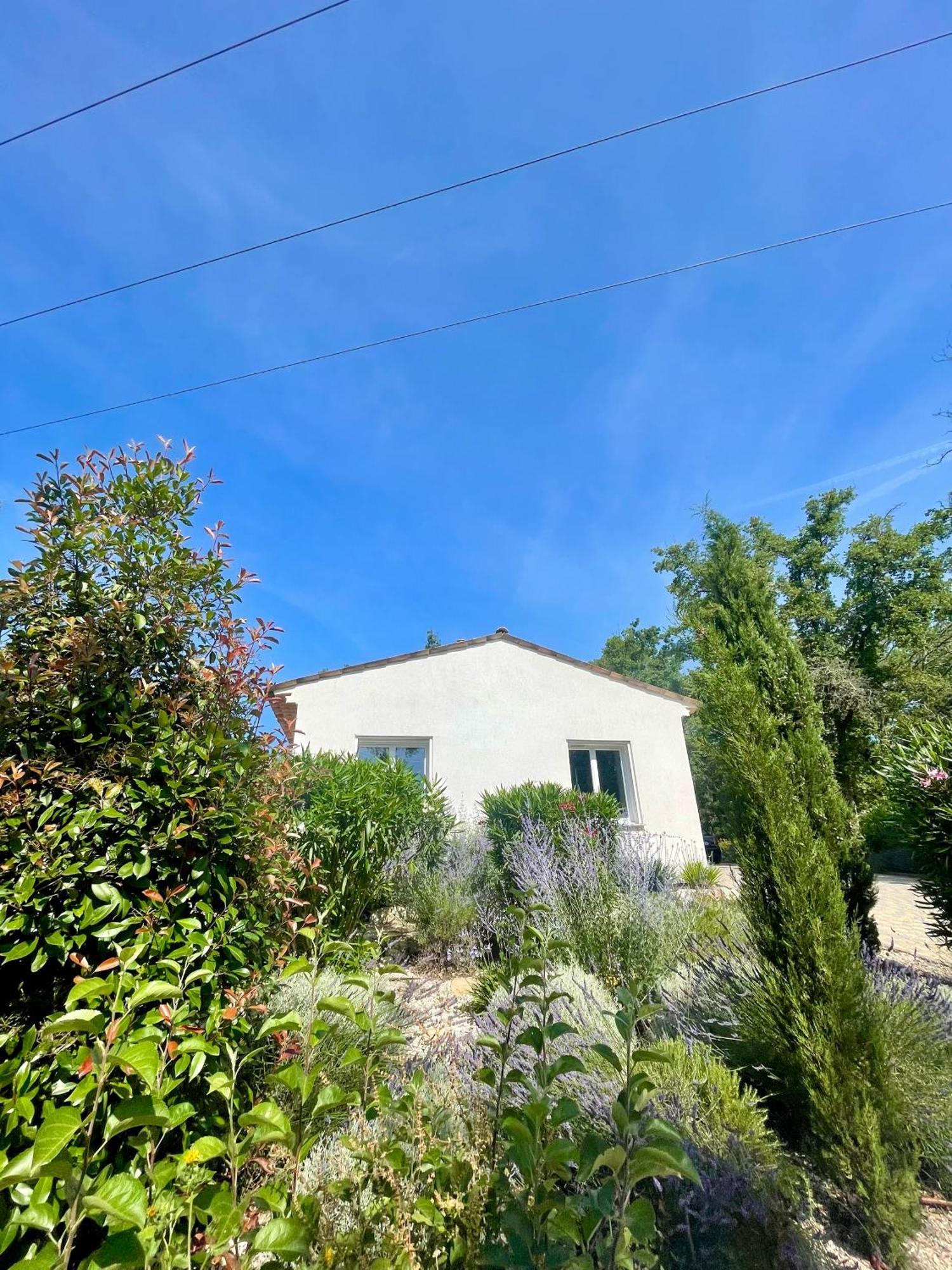 Villa LA GRANDE BASTIDE avec piscine, climatisation et salle de sport Seillans Esterno foto